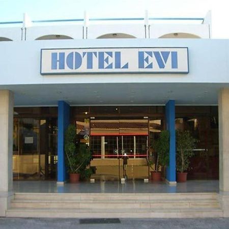 ホテル Evi ファリラキ エクステリア 写真